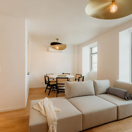 Mary Pink - No Rc C - Amazing Two-bedroom * Lissabon